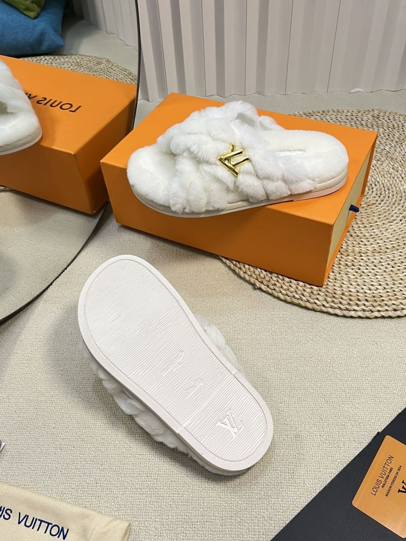 Louis Vuitton Slippers